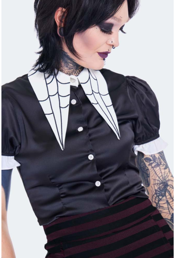 Spider Web Collar Blouse